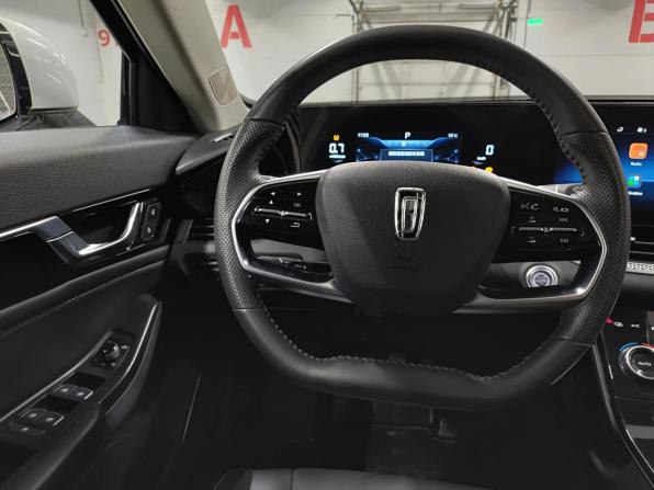 FAW Bestune B70 I с пробегом 2023 года, цена 1 450 000 рублей, 96810 км, лифтбек, Автокод Объявления
