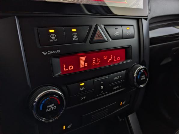 Kia Sorento II с пробегом 2011 года, цена 1 650 000 рублей, 181109 км, внедорожник, Автокод Объявления
