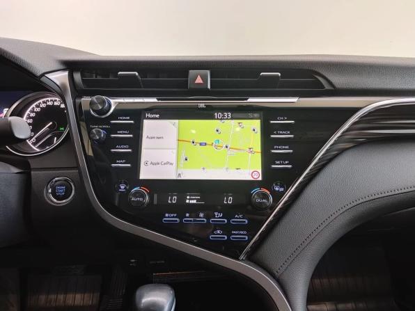 Toyota Camry VIII (XV70) с пробегом 2019 года, цена 2 940 000 рублей, 98569 км, седан, Автокод Объявления