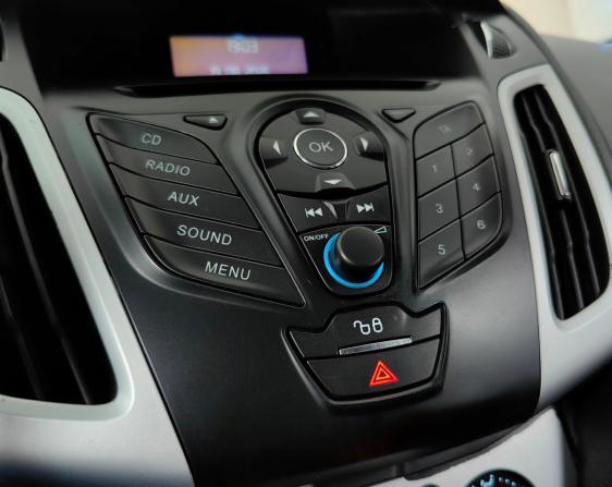 Ford Focus III с пробегом 2012 года, цена 575 000 рублей, 188000 км, хэтчбек, Автокод Объявления