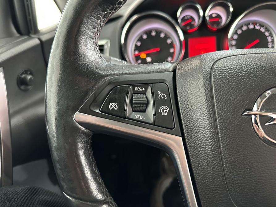 Opel Astra J Рестайлинг Москва  - изображение 16