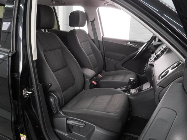 Volkswagen Tiguan I Рестайлинг с пробегом 2012 года, цена 1 429 000 рублей, 119307 км, внедорожник, Автокод Объявления
