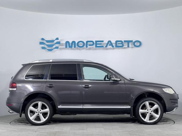 Volkswagen Touareg I Рестайлинг с пробегом 2010 года, цена 1 000 000 рублей, 319460 км, внедорожник, Автокод Объявления