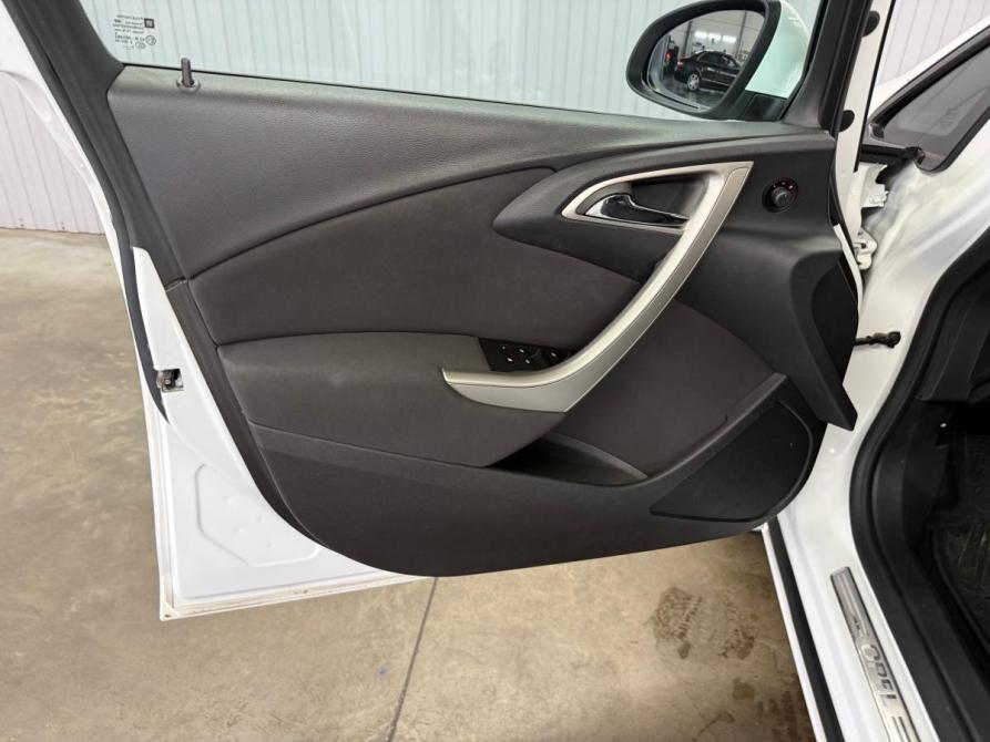 Opel Astra J Краснодар  - изображение 16