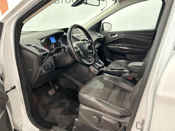 Ford Kuga II с пробегом 2015 года, цена 1 049 000 рублей, 244680 км, внедорожник, Автокод Объявления