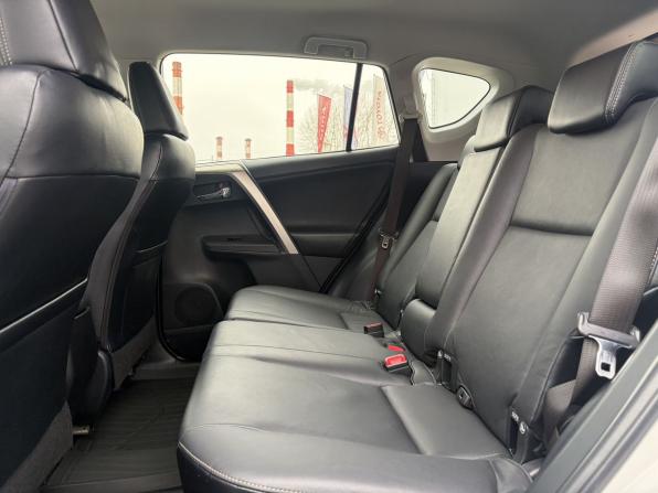 Toyota RAV4 IV (XA40) с пробегом 2014 года, цена 2 350 000 рублей, 89094 км, внедорожник, Автокод Объявления