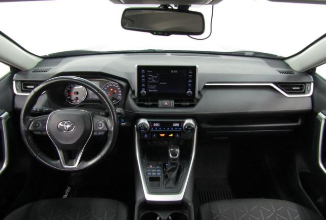 Toyota RAV4 V (XA50) с пробегом 2021 года, цена 3 795 000 рублей, 137899 км, внедорожник, Автокод Объявления