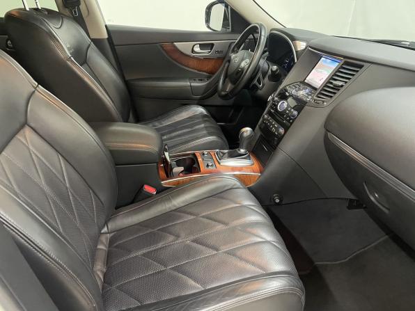 Infiniti FX II (S51) Рестайлинг с пробегом 2012 года, цена 1 970 000 рублей, 115592 км, внедорожник, Автокод Объявления