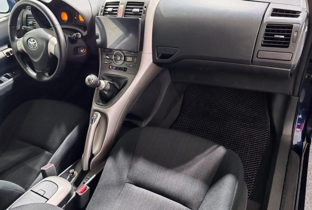Toyota Auris I Ярославль  - изображение 15