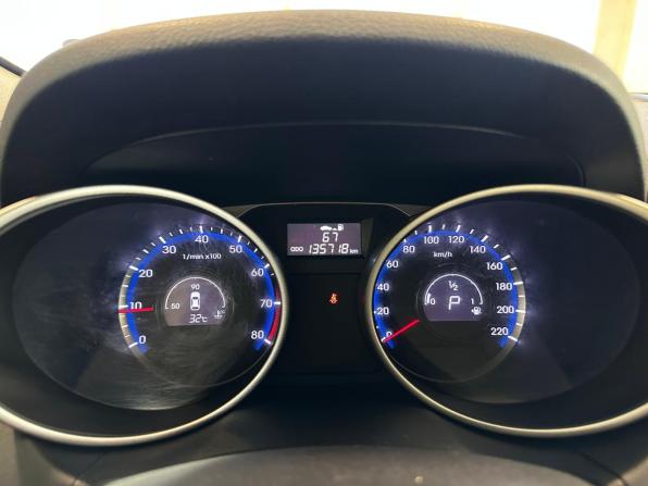 Hyundai ix35 I Рестайлинг с пробегом 2014 года, цена 1 598 000 рублей, 135718 км, внедорожник, Автокод Объявления