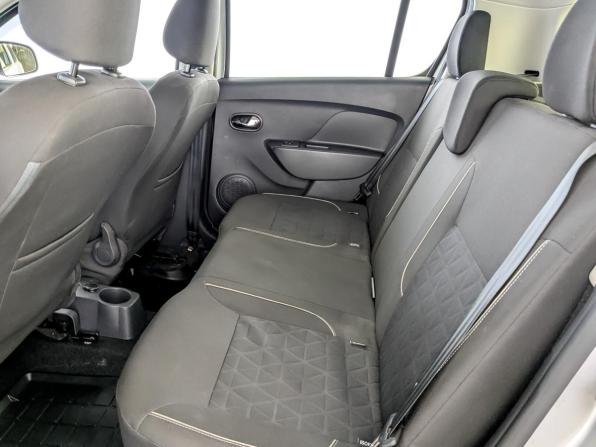 Renault Sandero II Рестайлинг с пробегом 2019 года, цена 1 240 000 рублей, 32690 км, хэтчбек, Автокод Объявления