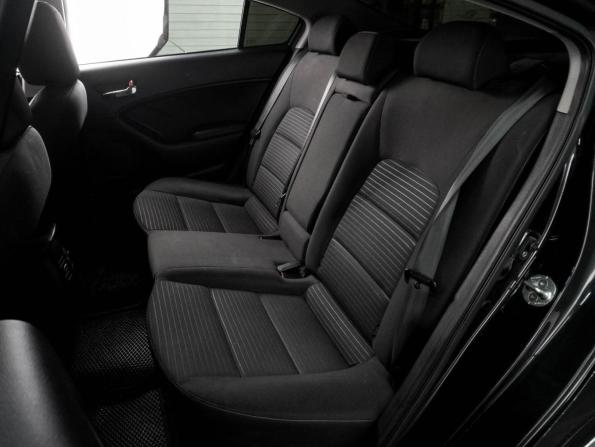 Kia Cerato III Рестайлинг (Classic) с пробегом 2017 года, цена 1 098 000 рублей, 193577 км, седан, Автокод Объявления