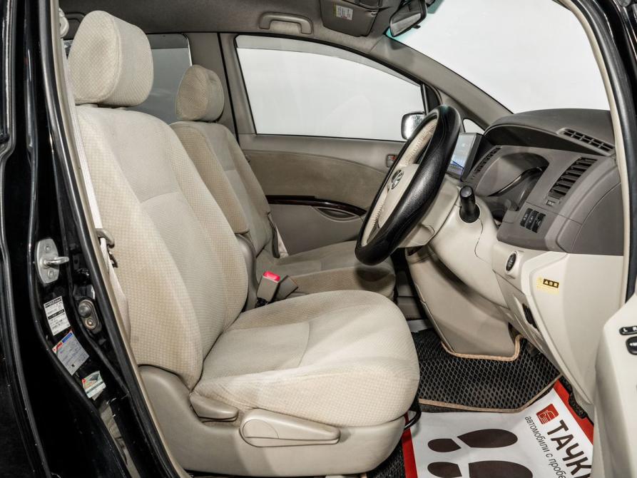 Toyota ISis I Рестайлинг Иркутск  - изображение 5