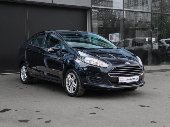 Ford Fiesta Mk6 Рестайлинг с пробегом 2016 года, цена 850 000 рублей, 145387 км, седан, Автокод Объявления
