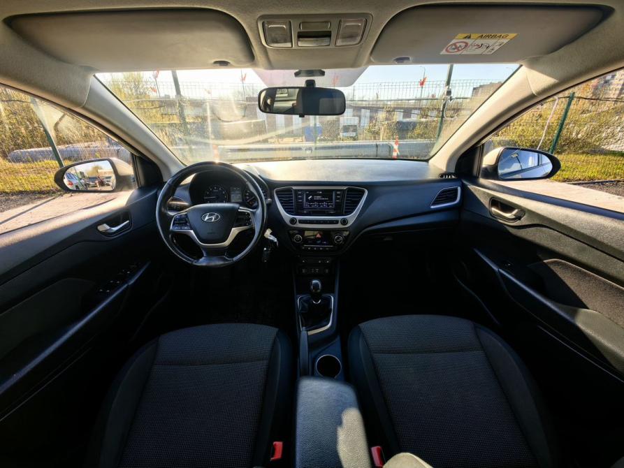 Hyundai Solaris II Санкт-Петербург  - изображение 13