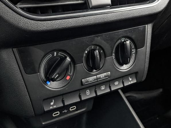 Skoda Rapid II с пробегом 2021 года, цена 1 190 000 рублей, 183857 км, лифтбек, Автокод Объявления