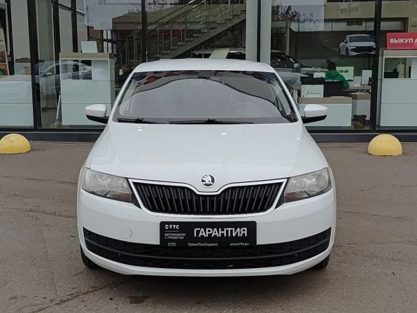 Skoda Rapid I с пробегом 2015 года, цена 1 030 000 рублей, 117286 км, лифтбек, Автокод Объявления