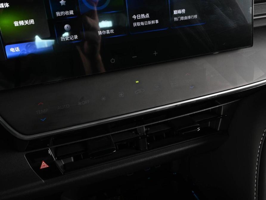 Toyota Camry IX (XV80) China Market Ростов-на-Дону  - изображение 17