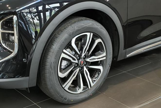 Новый Hongqi HS7 II 2025 года, цена 5 590 000 рублей, внедорожник, Автокод Объявления