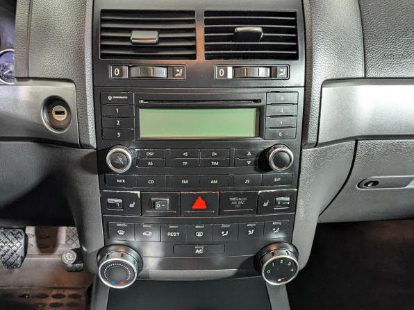 Volkswagen Touareg I с пробегом 2005 года, цена 699 900 рублей, 365000 км, внедорожник, Автокод Объявления