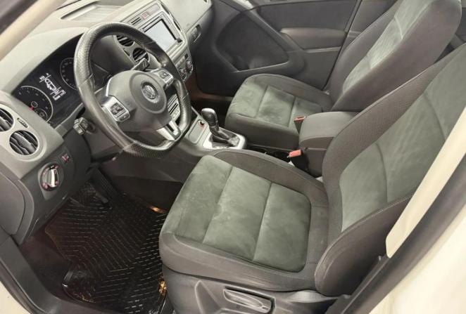 Volkswagen Tiguan I Рестайлинг с пробегом 2016 года, цена 1 780 000 рублей, 102446 км, внедорожник, Автокод Объявления