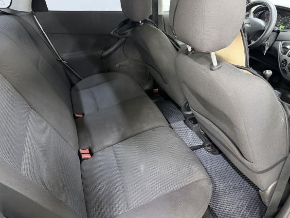 Ford Focus I Рестайлинг с пробегом 2005 года, цена 340 000 рублей, 292681 км, седан, Автокод Объявления