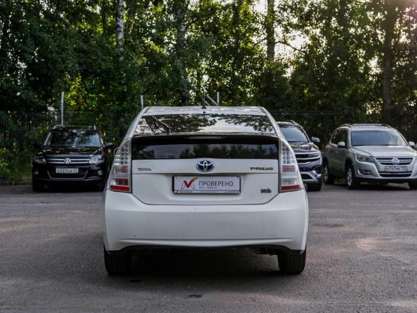 Toyota Prius III (XW30) с пробегом 2009 года, цена 704 000 рублей, 335871 км, лифтбек, Автокод Объявления