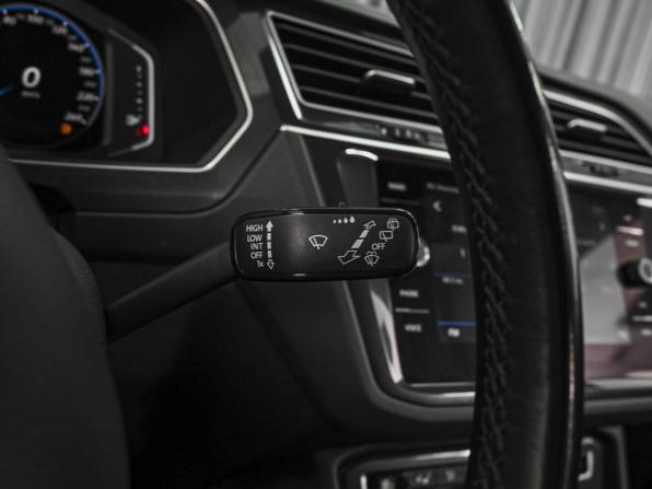 Volkswagen Tiguan II с пробегом 2019 года, цена 2 424 000 рублей, 146491 км, внедорожник, Автокод Объявления