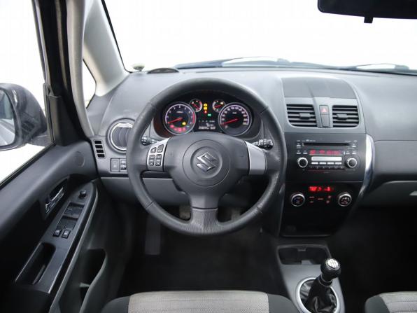 Suzuki SX4 I (Classic) Рестайлинг с пробегом 2010 года, цена 790 000 рублей, 259000 км, хэтчбек, Автокод Объявления