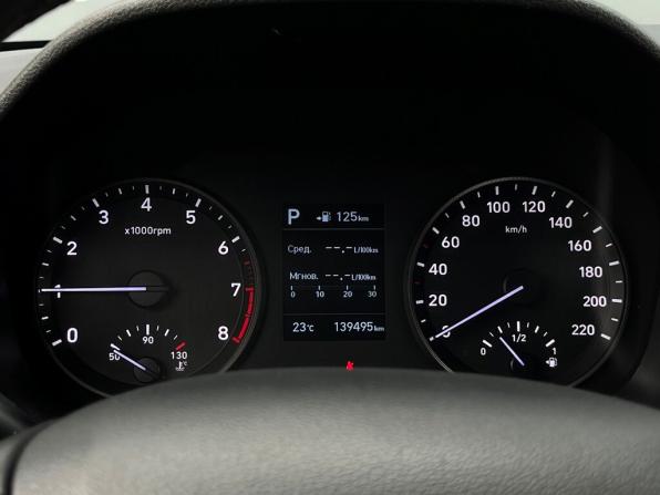 Hyundai Solaris II с пробегом 2019 года, цена 1 174 600 рублей, 139495 км, седан, Автокод Объявления