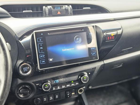 Toyota Hilux VIII с пробегом 2016 года, цена 2 750 000 рублей, 160558 км, offers.body_type.unknown, Автокод Объявления