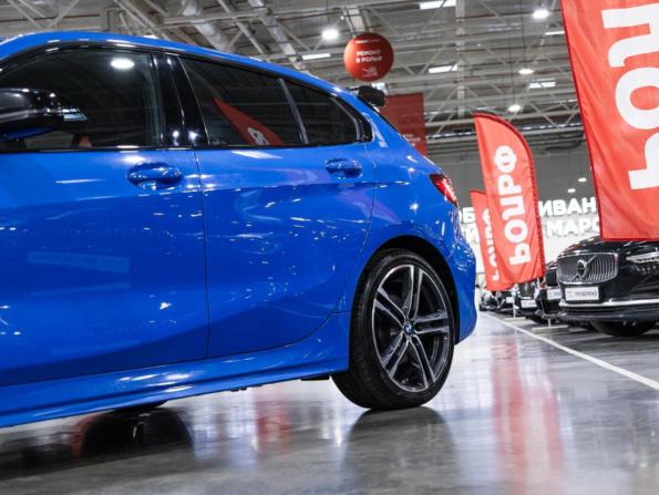 BMW 1 серии III (F40) с пробегом 2020 года, цена 2 850 000 рублей, 54231 км, хэтчбек, Автокод Объявления