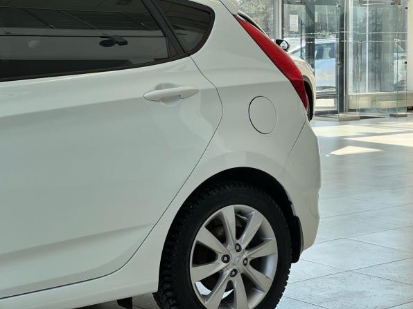 Hyundai Solaris I с пробегом 2012 года, цена 849 000 рублей, 180008 км, хэтчбек, Автокод Объявления