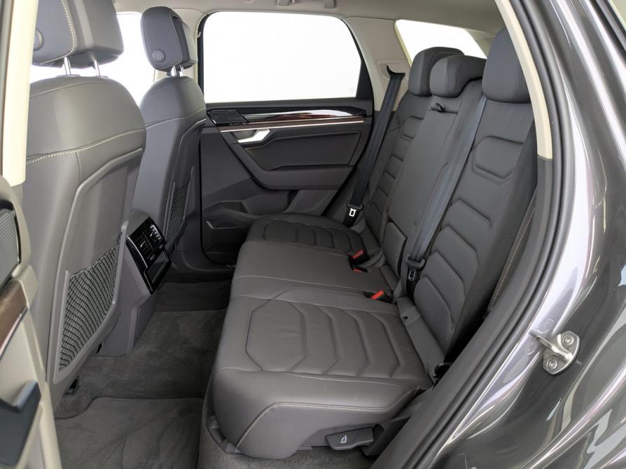 Volkswagen Touareg III Рестайлинг Москва  - изображение 12