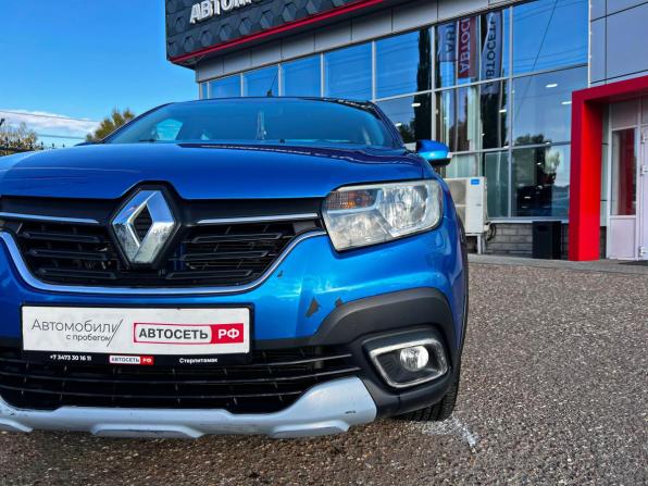 Renault Logan II Рестайлинг с пробегом 2019 года, цена 1 100 000 рублей, 59485 км, седан, Автокод Объявления