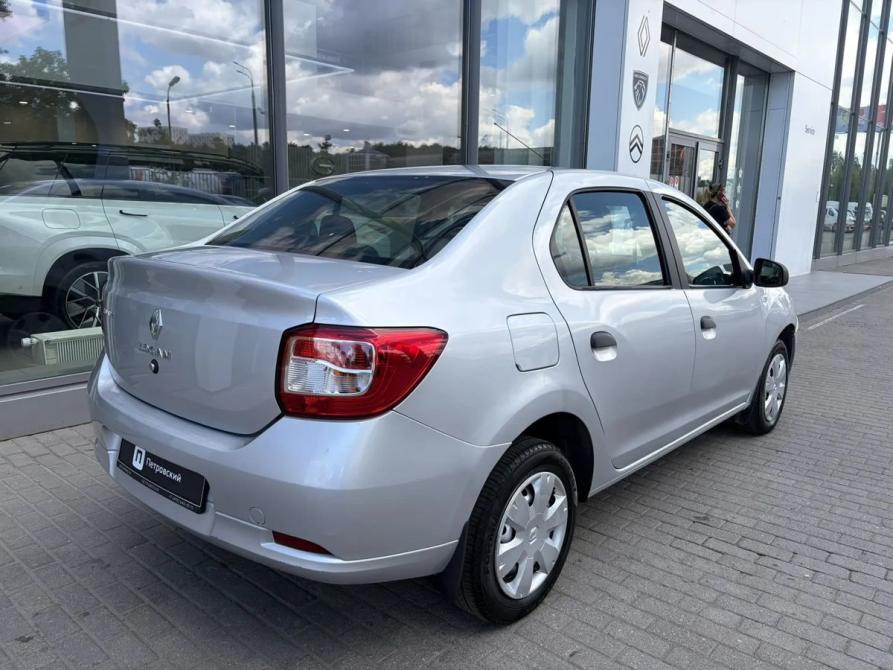 Renault Logan II Москва  - изображение 8