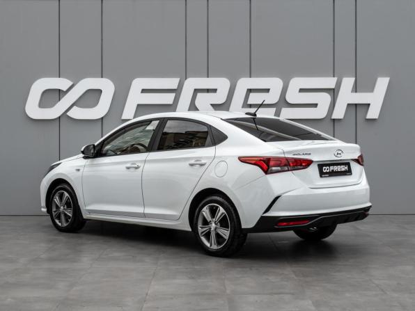 Hyundai Solaris II Рестайлинг с пробегом 2020 года, цена 1 630 000 рублей, 81001 км, седан, Автокод Объявления
