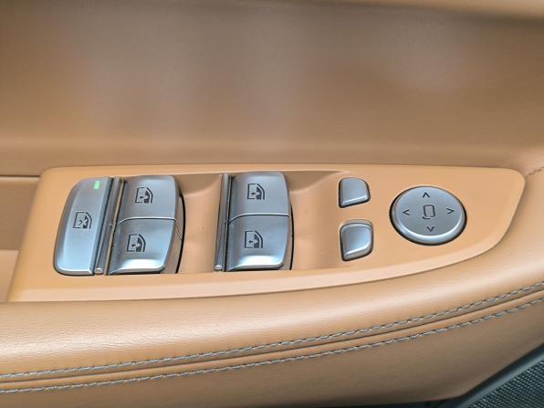 BMW 7 серии VI (G11/G12) Рестайлинг с пробегом 2019 года, цена 6 540 000 рублей, 86710 км, седан, Автокод Объявления