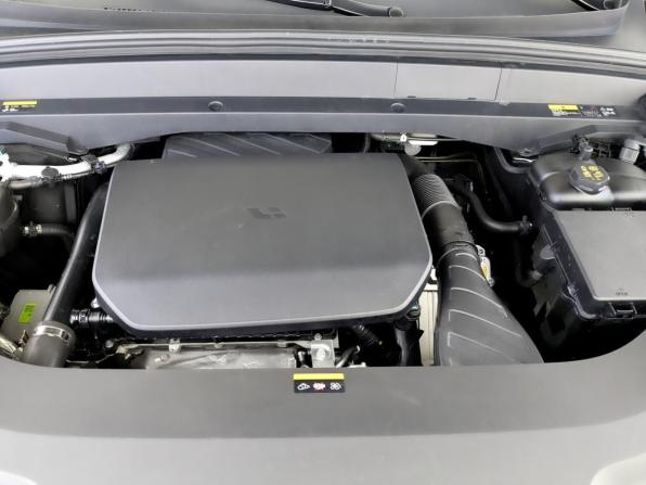 Li Auto (Lixiang) L9 I Рестайлинг с пробегом 2024 года, цена 7 463 000 рублей, 31720 км, внедорожник, Автокод Объявления