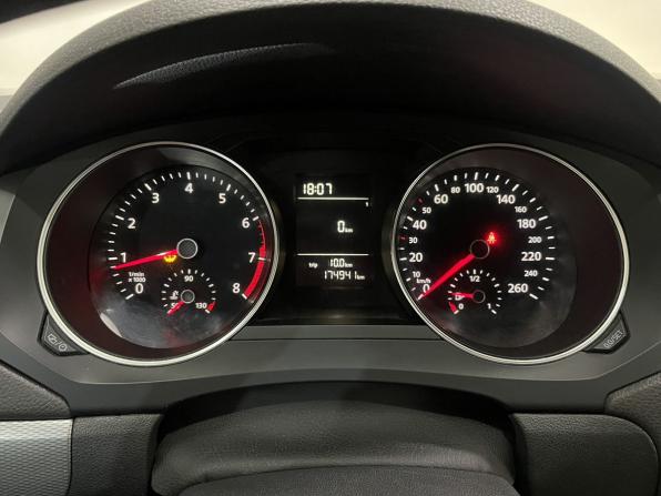 Volkswagen Jetta VI Рестайлинг с пробегом 2016 года, цена 1 049 000 рублей, 174940 км, седан, Автокод Объявления