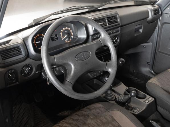 Lada (ВАЗ) Niva Legend с пробегом 2025 года, цена 1 099 954 рубля, 271 км, внедорожник, Автокод Объявления