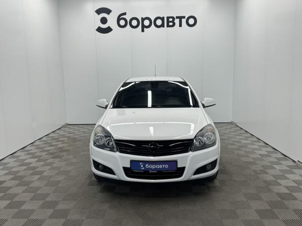 Opel Astra H Рестайлинг с пробегом 2013 года, цена 590 000 рублей, 235752 км, седан, Автокод Объявления