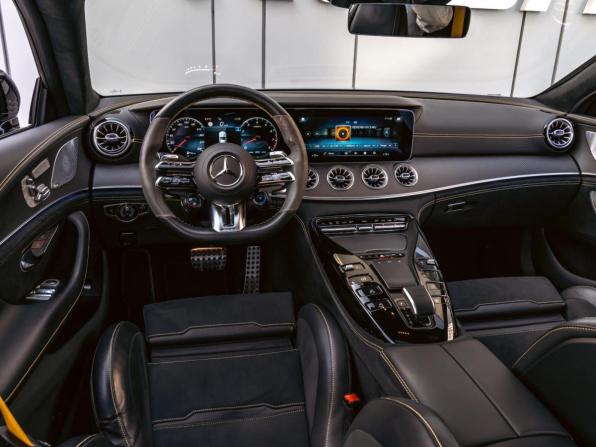Mercedes-Benz AMG GT I Рестайлинг с пробегом 2022 года, цена 15 150 000 рублей, 26202 км, лифтбек, Автокод Объявления