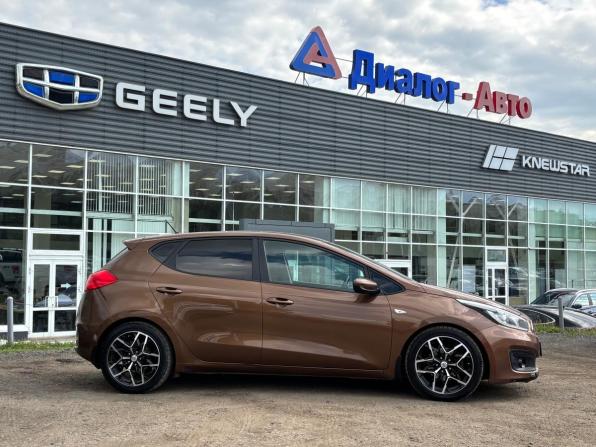 Kia Ceed II Рестайлинг с пробегом 2016 года, цена 950 000 рублей, 186094 км, хэтчбек, Автокод Объявления