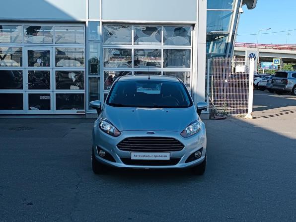Ford Fiesta Mk6 Рестайлинг с пробегом 2016 года, цена 840 000 рублей, 84000 км, хэтчбек, Автокод Объявления