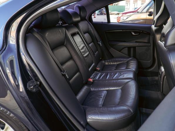 Volvo S80 II Рестайлинг с пробегом 2011 года, цена 1 060 000 рублей, 261404 км, седан, Автокод Объявления