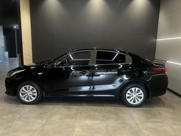 Kia Rio IV с пробегом 2017 года, цена 1 345 000 рублей, 118000 км, седан, Автокод Объявления