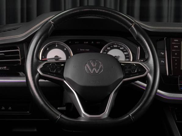 Volkswagen Touareg III с пробегом 2021 года, цена 5 999 000 рублей, 114120 км, внедорожник, Автокод Объявления