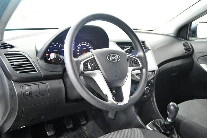 Hyundai Solaris I с пробегом 2012 года, цена 625 000 рублей, 184500 км, хэтчбек, Автокод Объявления