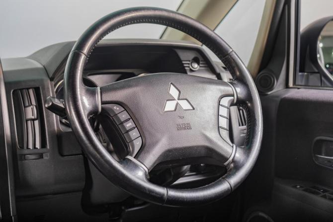 Mitsubishi Delica D:5 I с пробегом 2013 года, цена 1 499 000 рублей, 213000 км, минивэн, Автокод Объявления